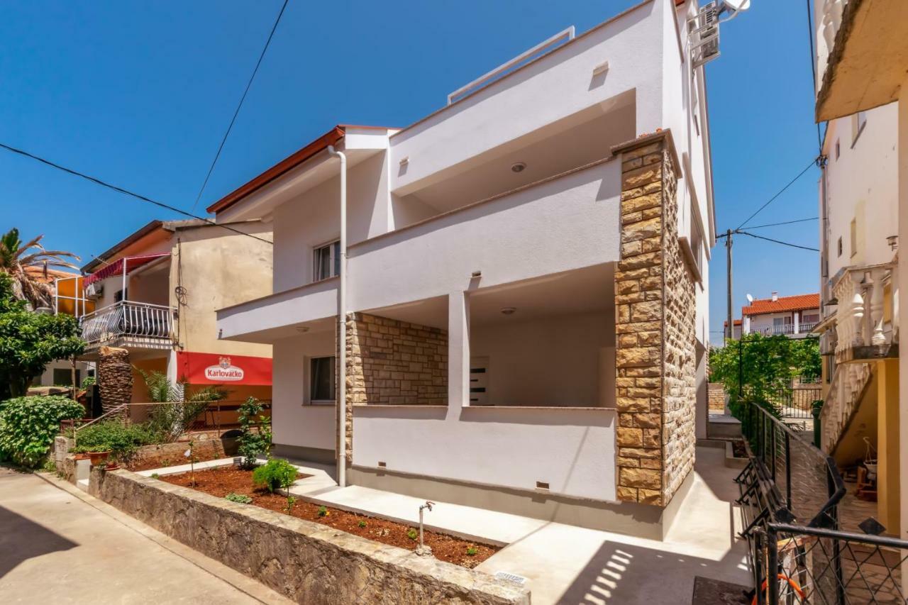 Apartment Petra Задар Экстерьер фото