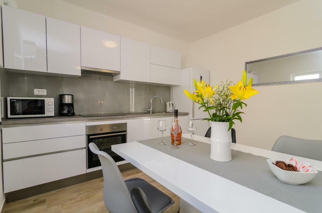 Apartment Petra Задар Экстерьер фото