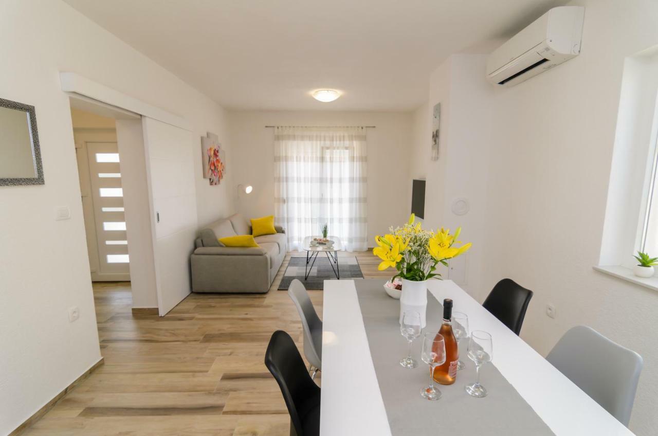 Apartment Petra Задар Экстерьер фото